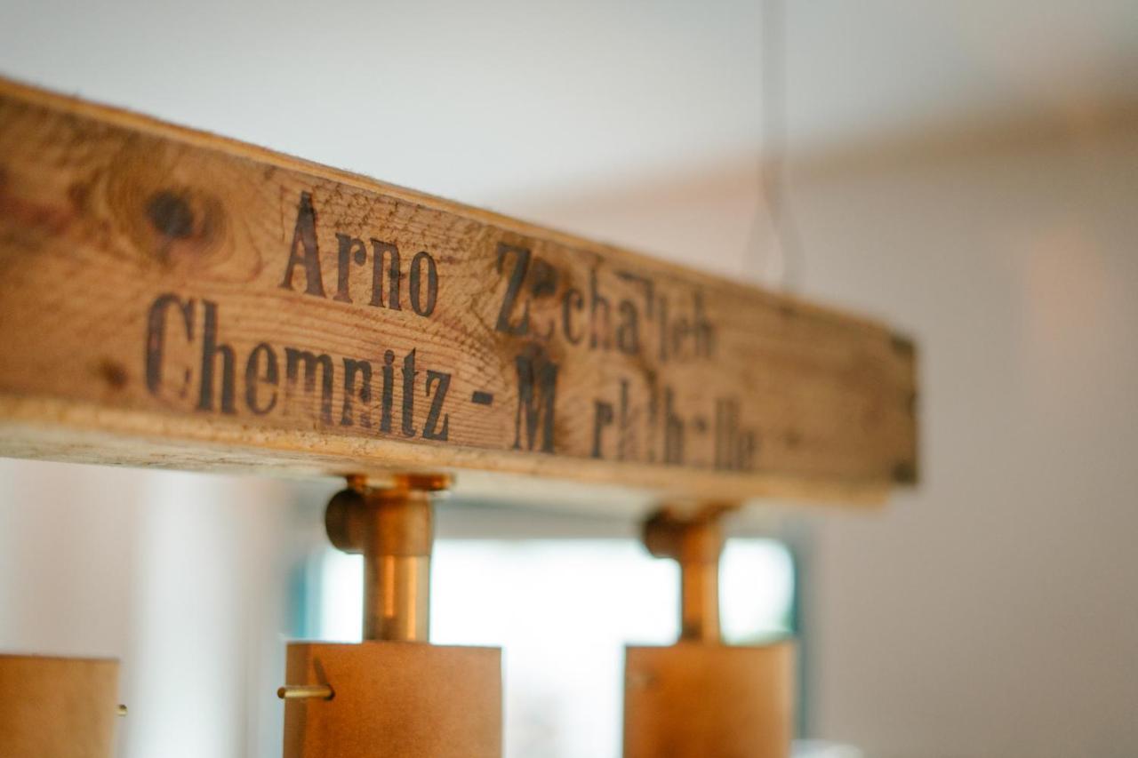 The Upholstery Tinyhouse Deluxe Eco Chalet Kreativ Citynah Chemnitz Luaran gambar