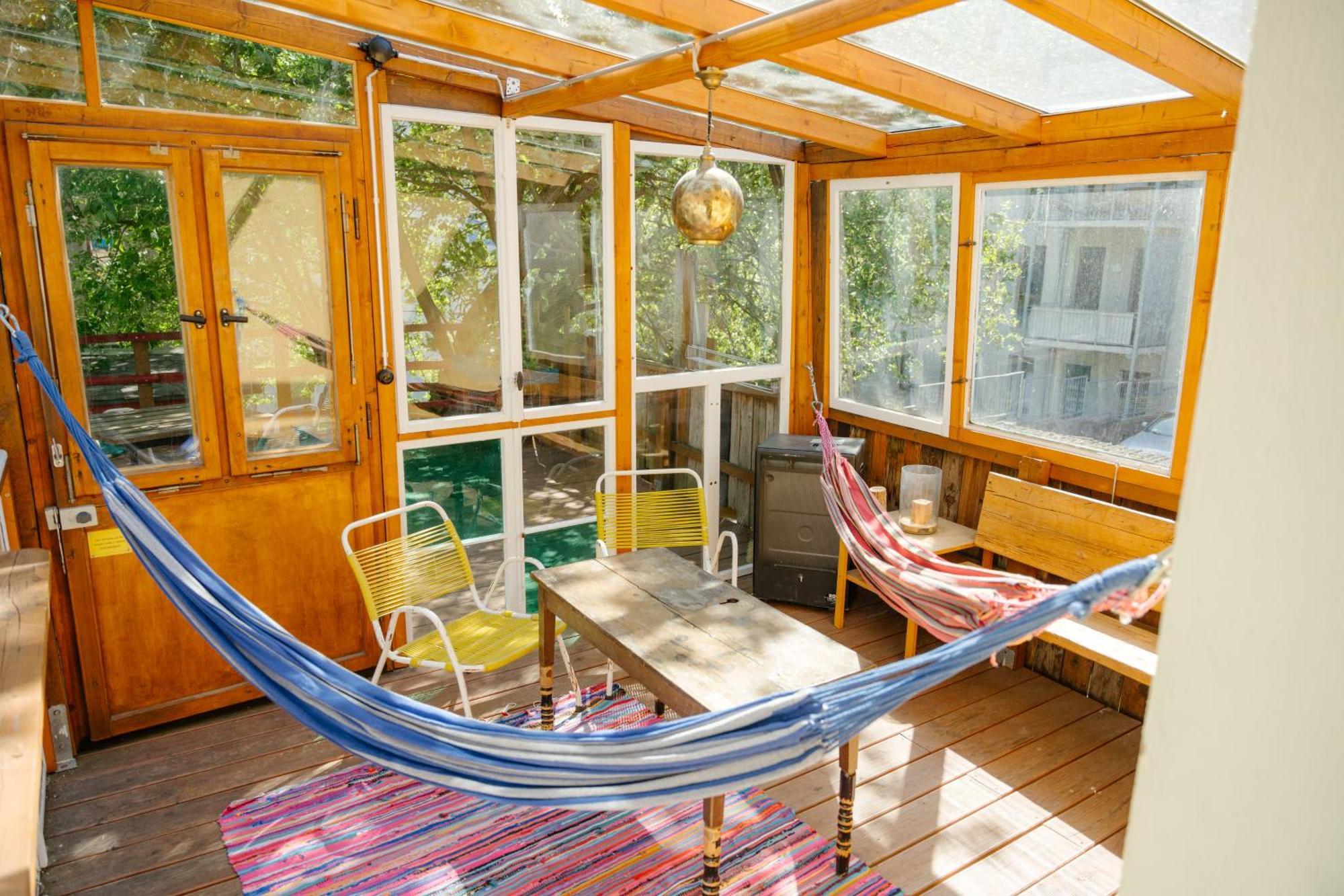 The Upholstery Tinyhouse Deluxe Eco Chalet Kreativ Citynah Chemnitz Luaran gambar