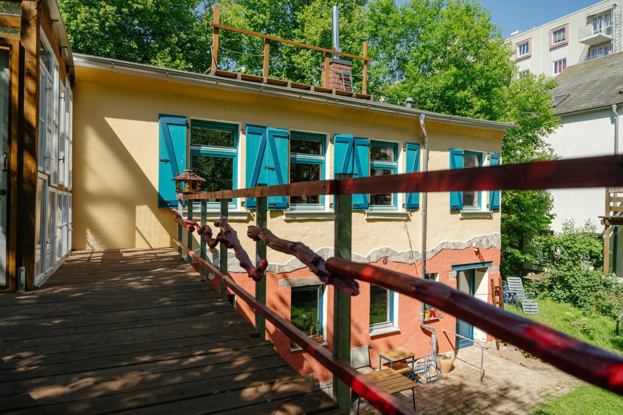 The Upholstery Tinyhouse Deluxe Eco Chalet Kreativ Citynah Chemnitz Luaran gambar