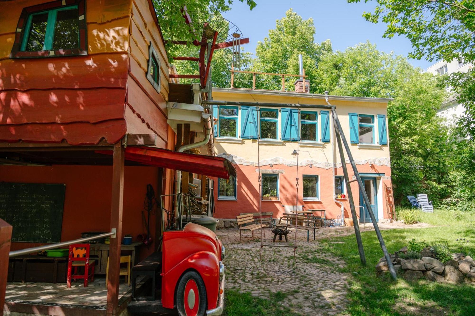 The Upholstery Tinyhouse Deluxe Eco Chalet Kreativ Citynah Chemnitz Luaran gambar